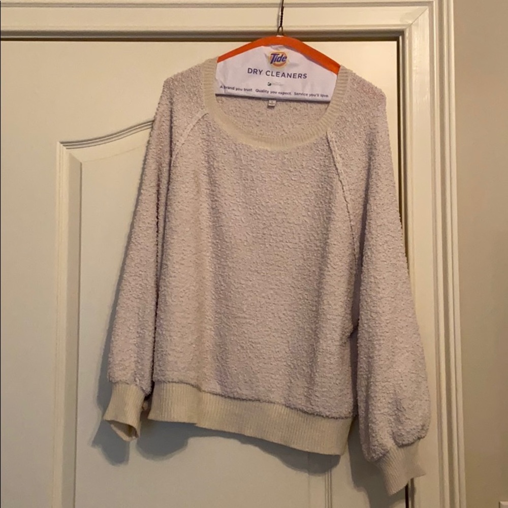 Cream balloon sleeve sweater